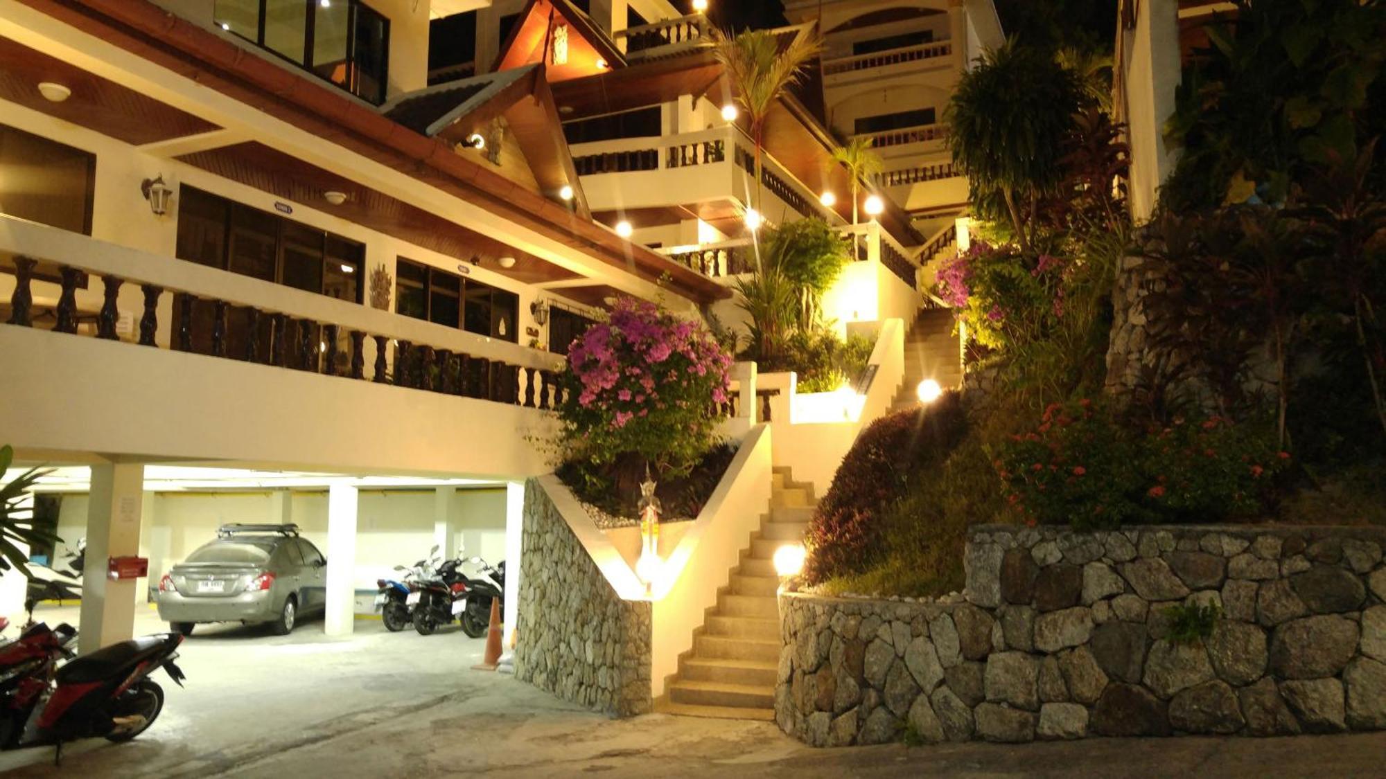 Blue Sky Residence Patong Exterior foto